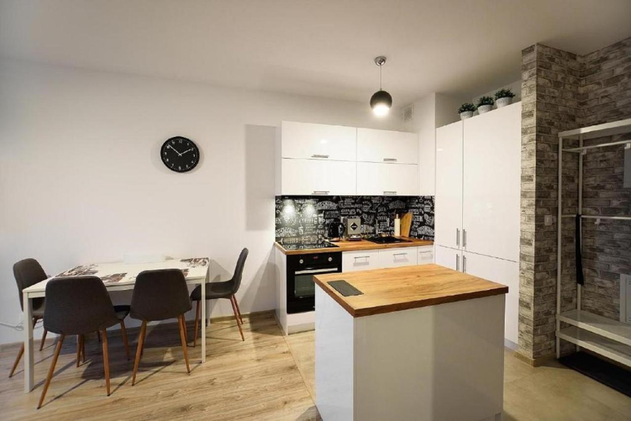 Lumina Luxury Apart On Wroblewskiego Street Lodź Bagian luar foto